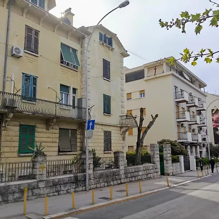 Appartement Stylish Gita In The Heart Of Split!